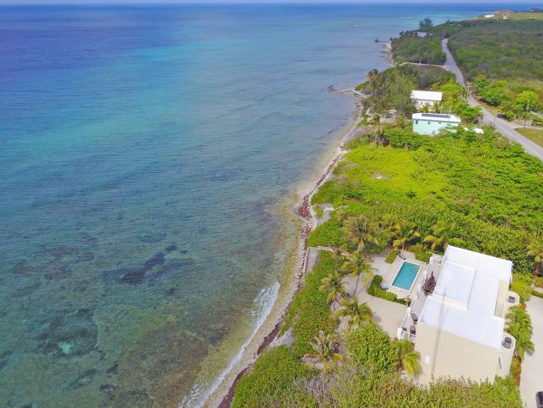Cayman Islands Home 985327