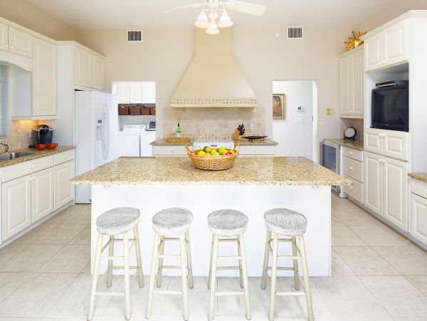 Cayman Islands Home 985327