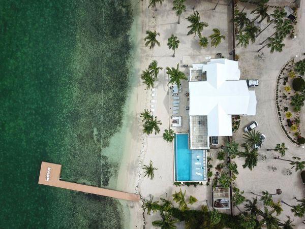 Cayman Islands Home 985328
