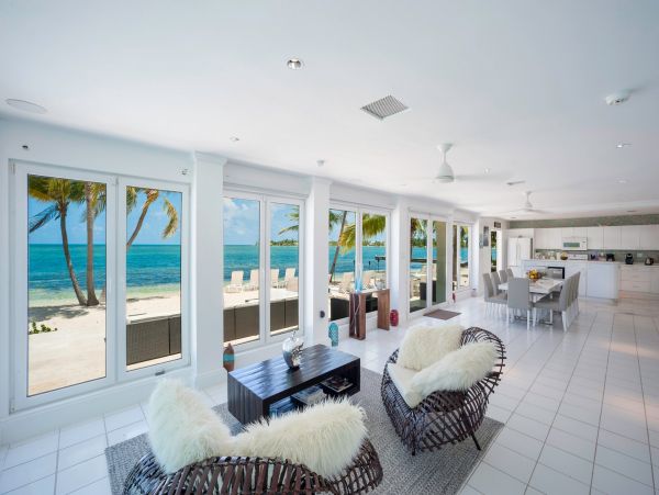 Cayman Islands Home 985328