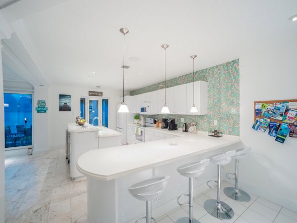 Cayman Islands Home 985328