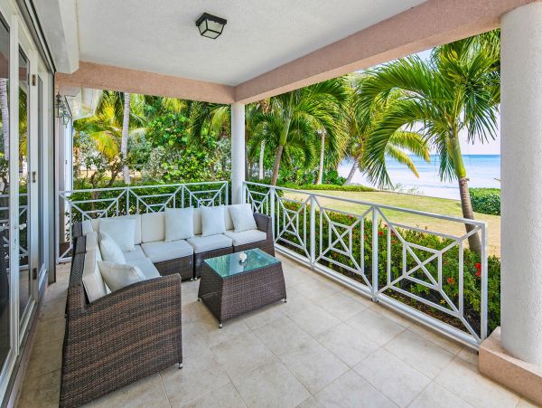 Cayman Islands Home 985331