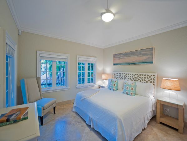 Cayman Islands Home 985332