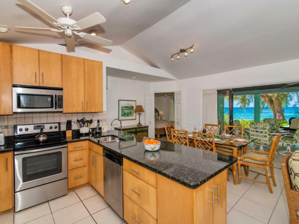 Beachfront Three Bedroom Vacation Rental in Cayman Islands