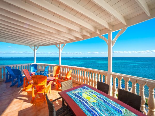 Cayman Islands Home 985334