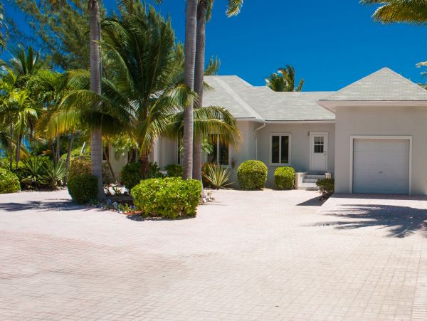 Cayman Islands Home 985335