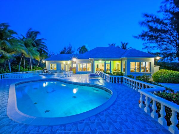 Cayman Islands Home 985335