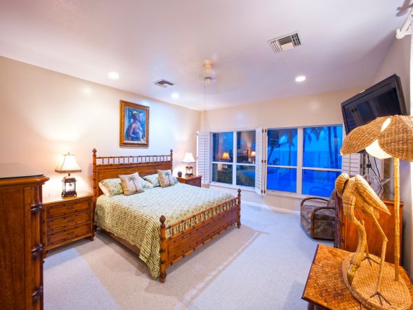 Cayman Islands Home 985335