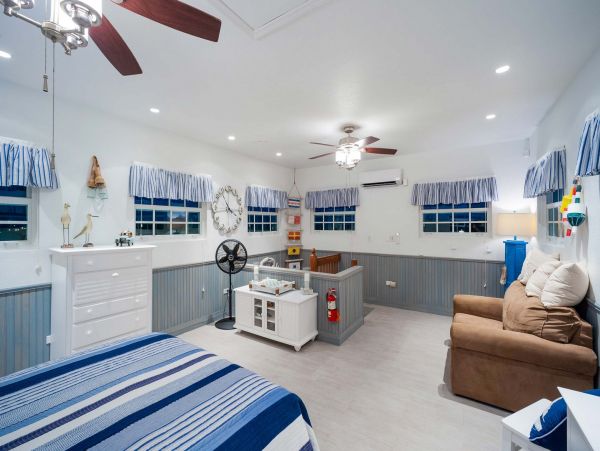 Cayman Islands Home 985336