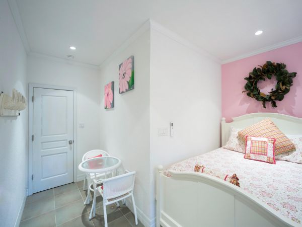 Cayman Islands Home 985336