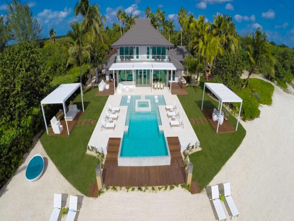 Cayman Islands Home 985337