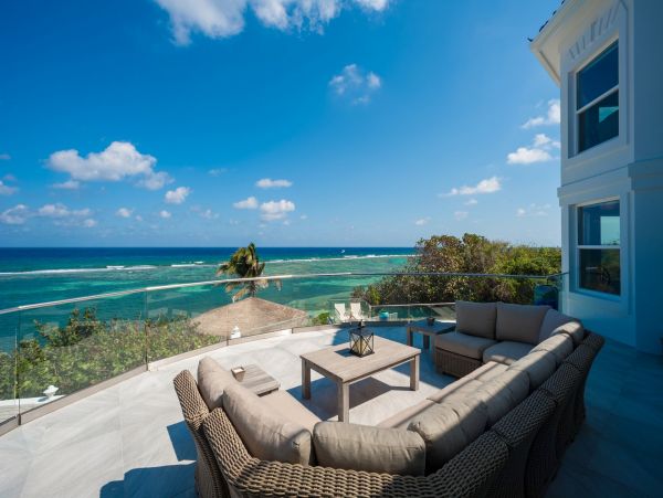 Cayman Islands Home 985338
