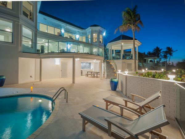 Cayman Islands Home 985338