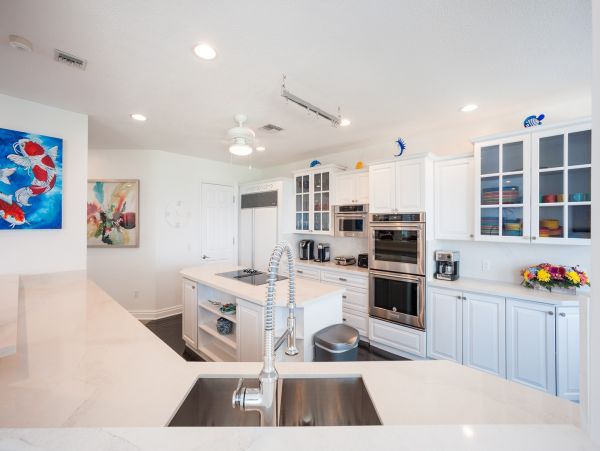 Cayman Islands Home 985338
