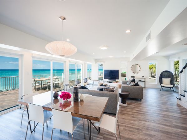 Cayman Islands Home 985339