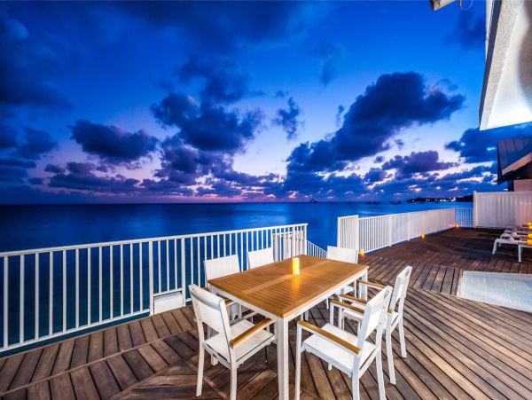 Cayman Islands Home 985339