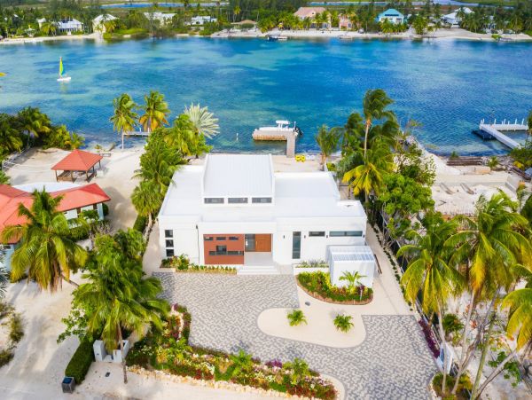 Cayman Islands Home 985340