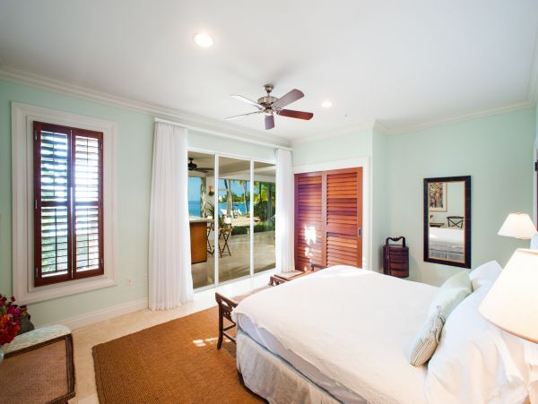 Cayman Islands Home 985343