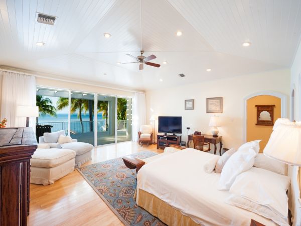 Cayman Islands Home 985343