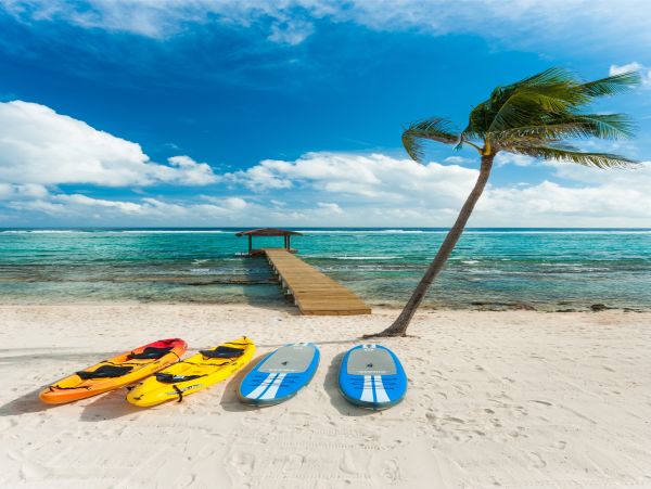 Cayman Islands Home 985344