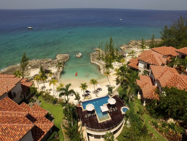 Cayman Islands Home 985345
