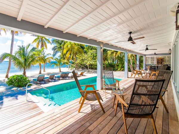 Cayman Islands Home 985346