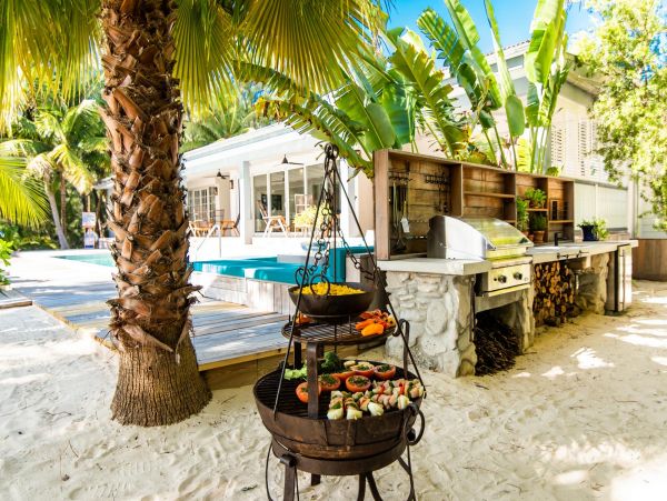 Cayman Islands Home 985346