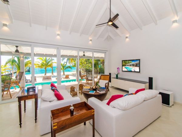 Cayman Islands Home 985346