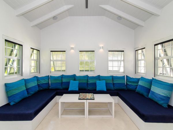 Cayman Islands Home 985346