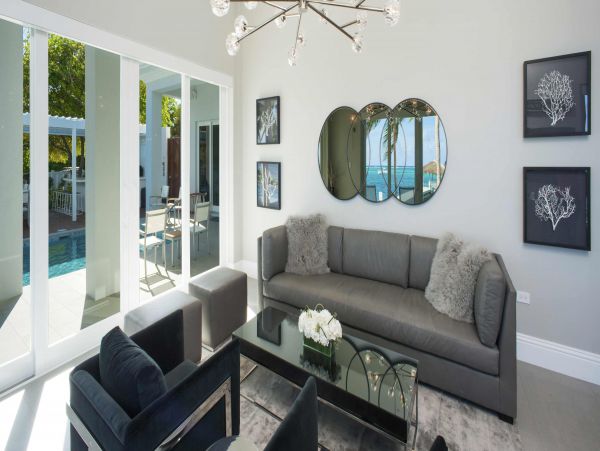 Cayman Islands Home 985347