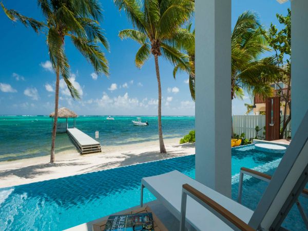 Cayman Islands Home 985347