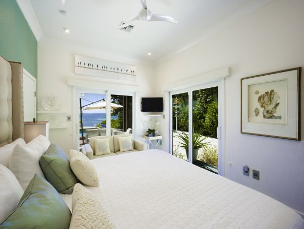 Cayman Islands Home 985348