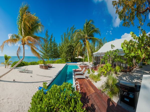 Cayman Islands Home 985348