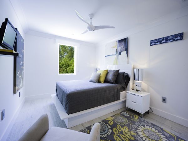 Cayman Islands Home 985348
