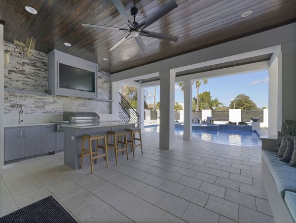 Short Walk to Beach Miramar Vacation Home Private Pool
