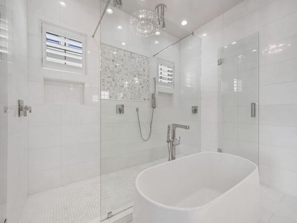 Short Walk to Beach Miramar Vacation Home Private Pool