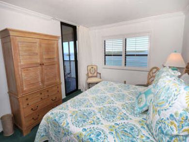 Two Bedroom Rental Sleeps Six Guests in Fort Myers