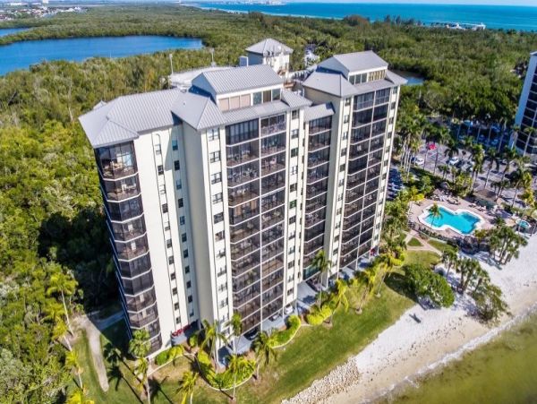 Bay Views Fort Myers Vacation Condo Two Bedrooms Sleeps Six