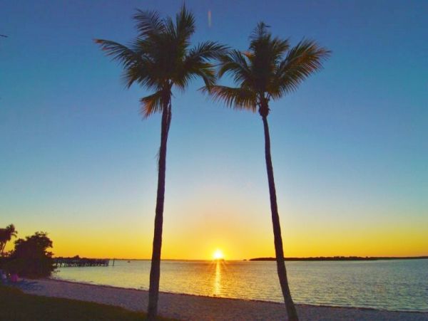 Bay Views Fort Myers Vacation Condo Two Bedrooms Sleeps Six
