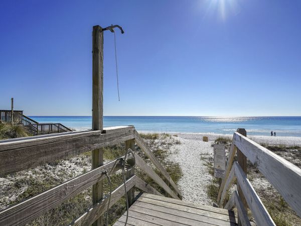 Short Walk to Beach Destin Vacation Home Five Bedroom