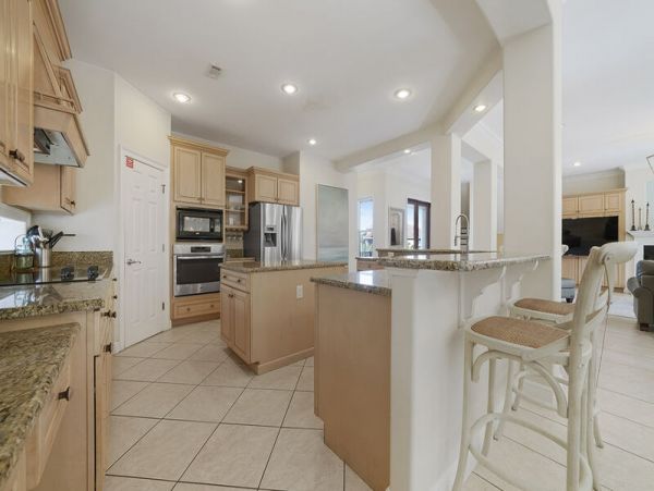 Short Walk to Beach Destin Vacation Home Five Bedroom