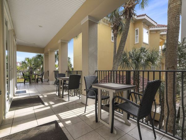 Short Walk to Beach Destin Vacation Home Five Bedroom