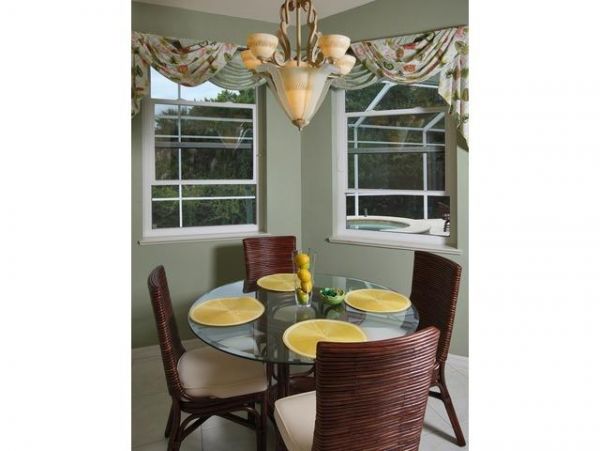 Charming Vacation Home Rental on Bonita Springs with Pool.