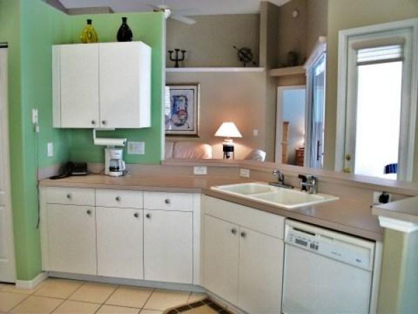 Charming Vacation Home Rental on Naples with Pool.