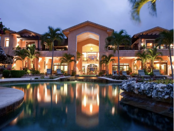Private Staff Luxury Beachside Villa in Dominican Republic