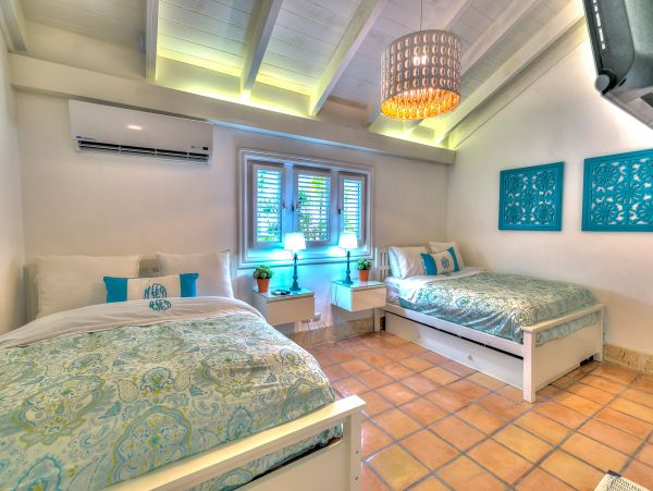 Dominican Republic Home 985380