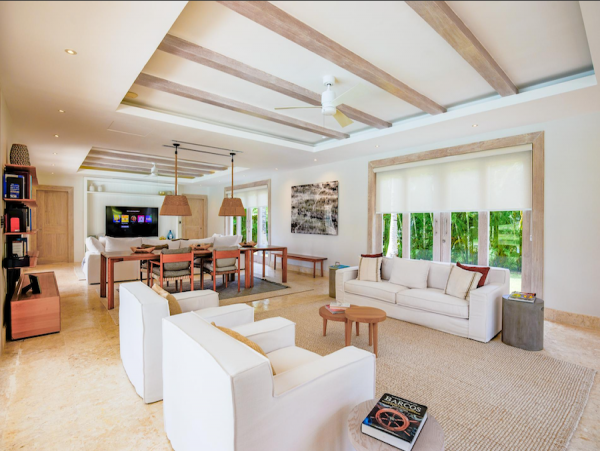 Punta Cana Magnificent Villa for 14 Guest