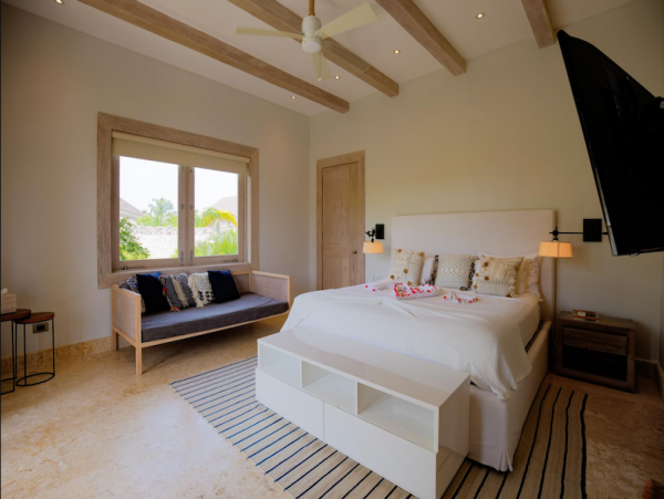 Punta Cana Magnificent Villa for 14 Guest