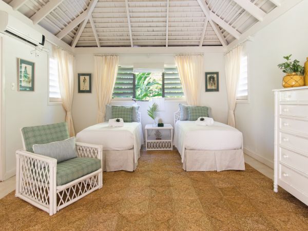 Jamaica Home 985416
