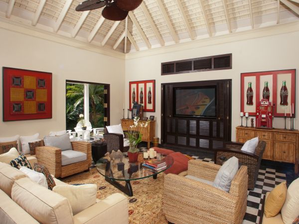 Jamaica Home 985416
